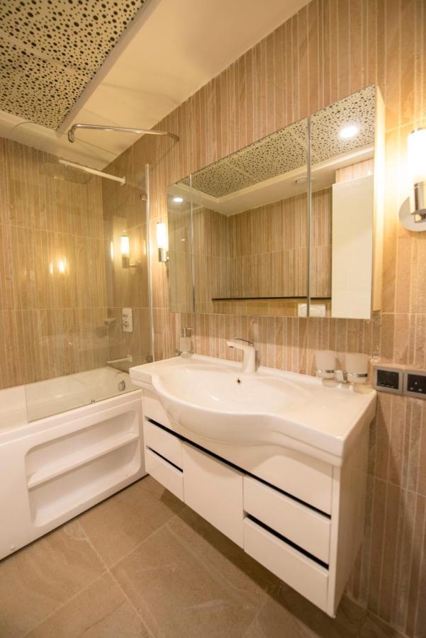 Centaurus Hotel Suites Islamabad Ngoại thất bức ảnh