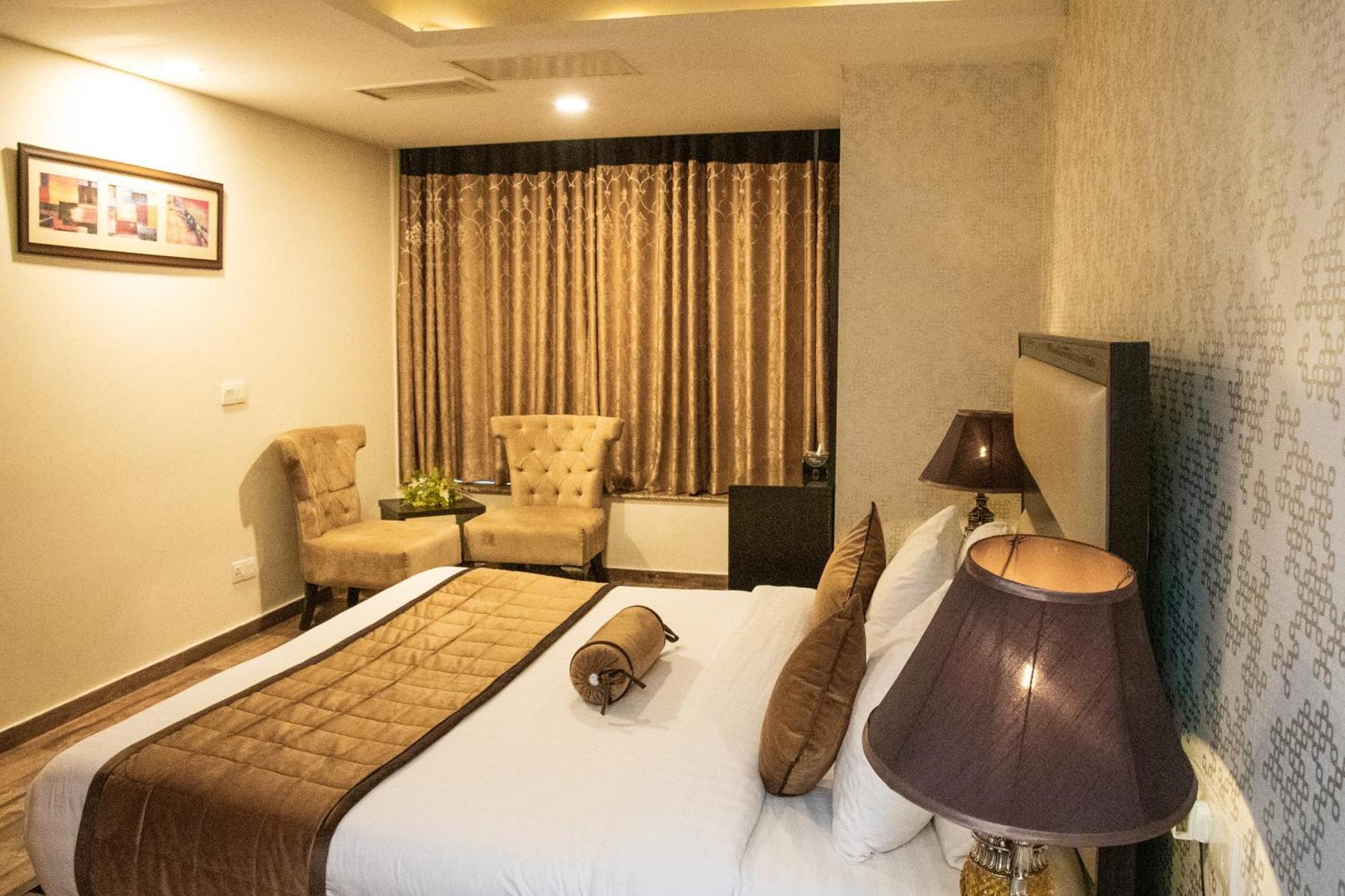 Centaurus Hotel Suites Islamabad Ngoại thất bức ảnh