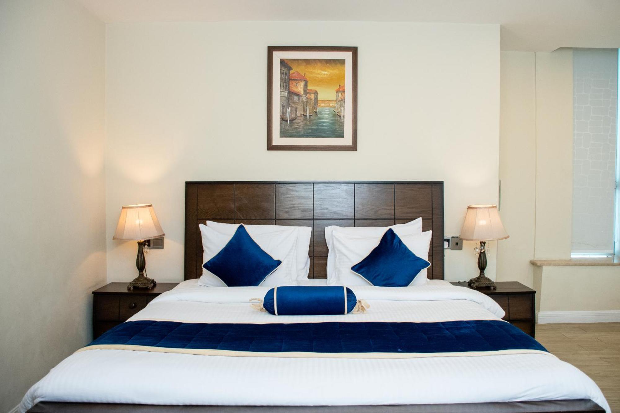 Centaurus Hotel Suites Islamabad Ngoại thất bức ảnh