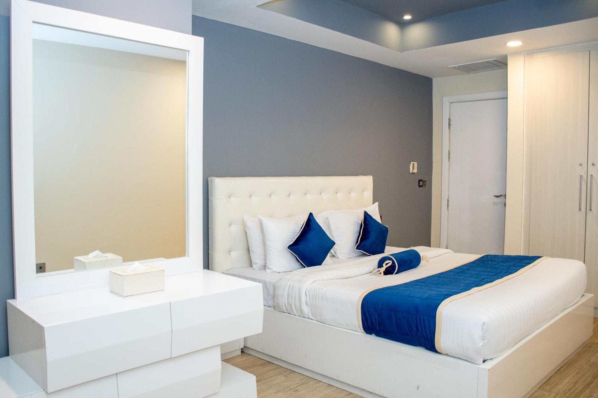 Centaurus Hotel Suites Islamabad Ngoại thất bức ảnh