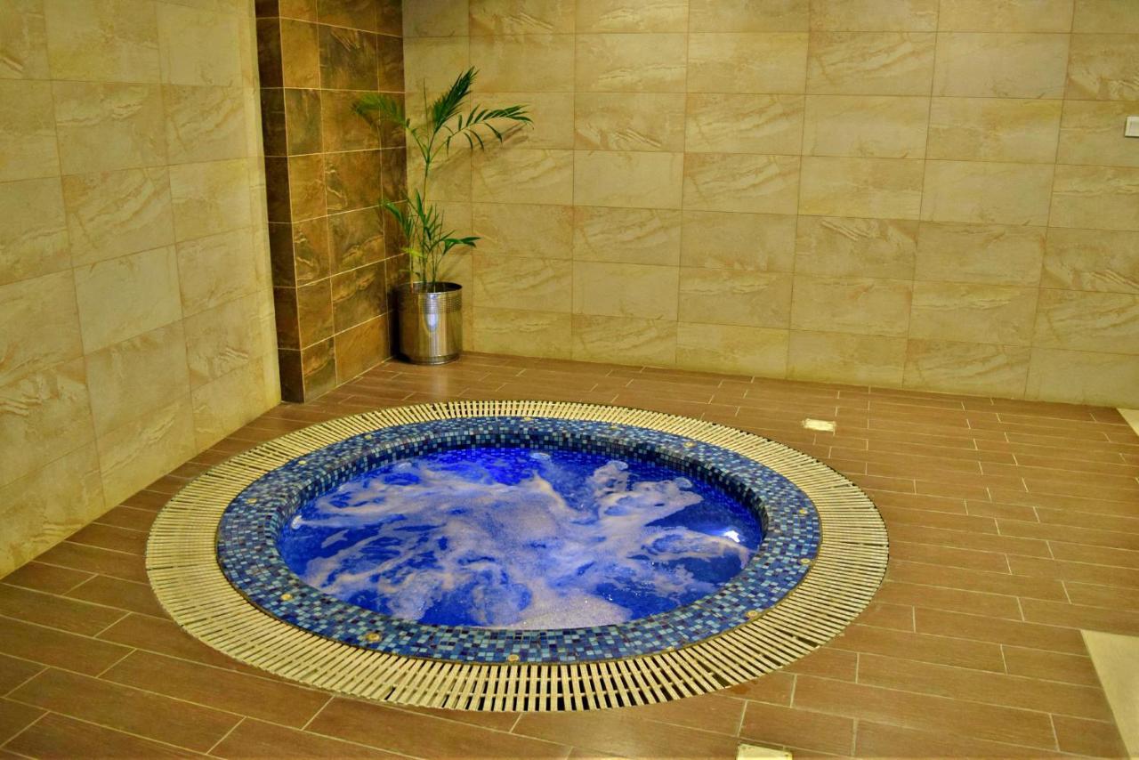 Centaurus Hotel Suites Islamabad Ngoại thất bức ảnh