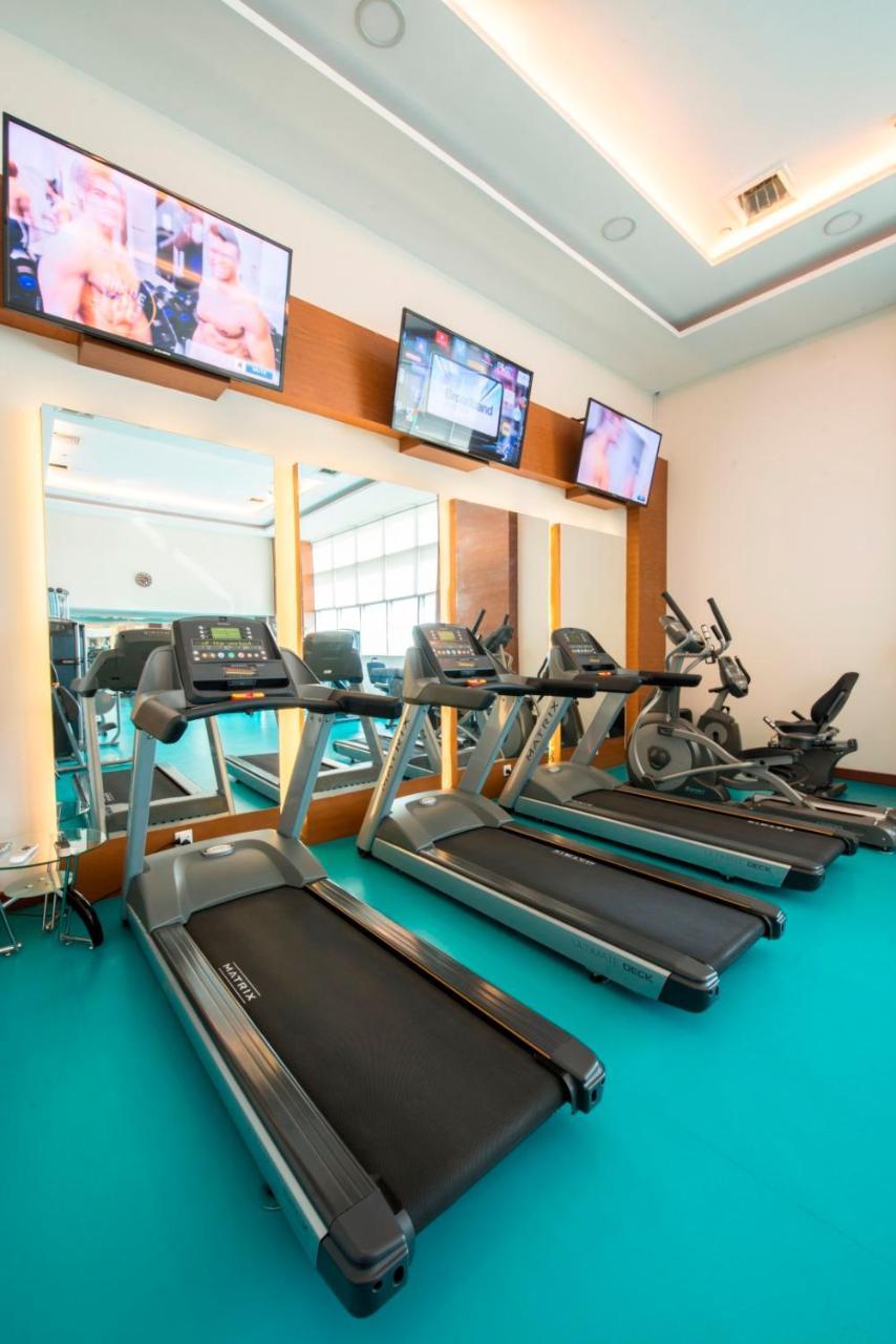 Centaurus Hotel Suites Islamabad Ngoại thất bức ảnh